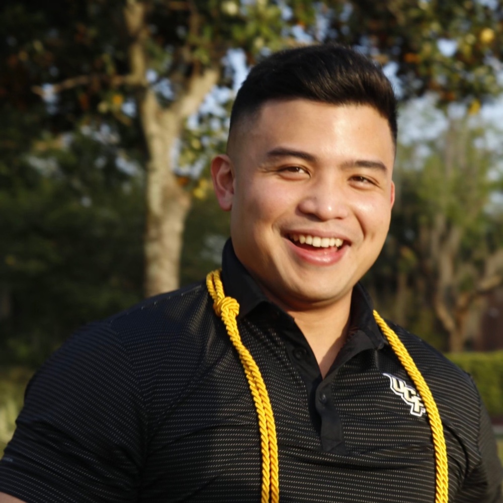 Meet your Posher, Zach